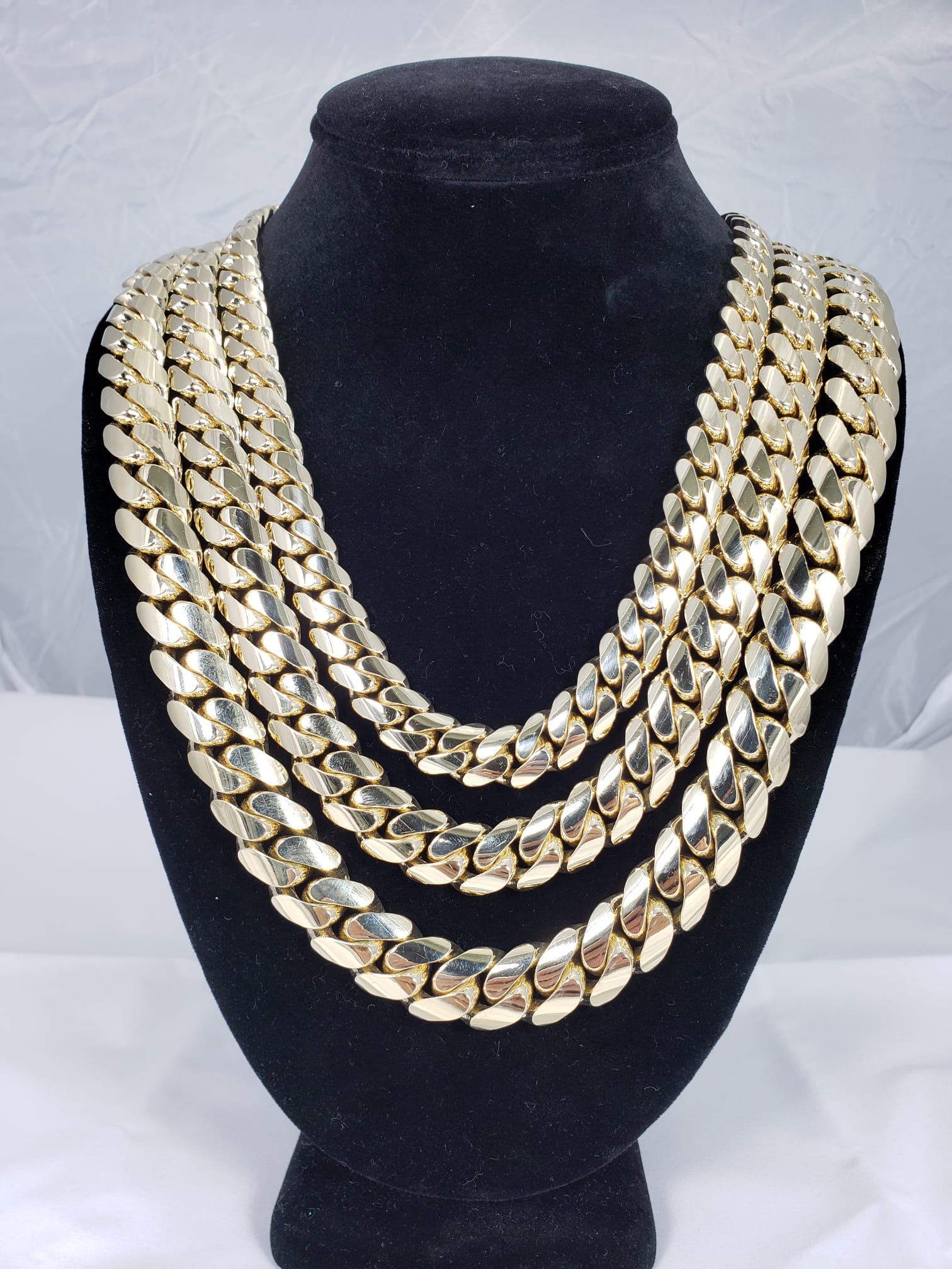 Necklaces Collection